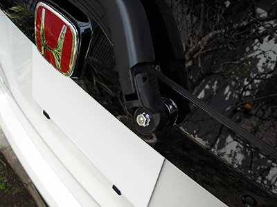 HONDA FIT RS GE8 5MT TYPE R リアワイパーの取り外し1