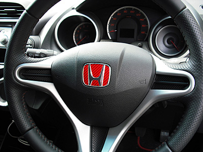 HONDA FIT RS GE8 5MT TYPE R ハセ・プロ マジカルカーボン ステアリングエンブレム1