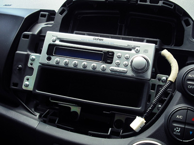 HONDA FIT RS GE8 5MT TYPE R カーナビ(2) 本体の取り付け - KENWOOD MDV-323 1