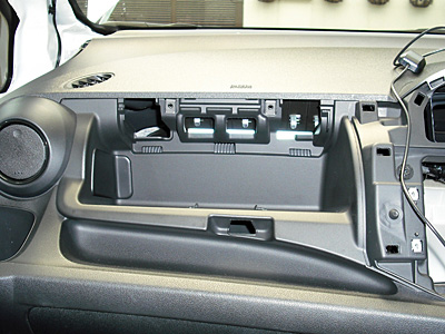 HONDA FIT RS GE8 5MT TYPE R カーナビ(2) 本体の取り付け - KENWOOD MDV-323 7