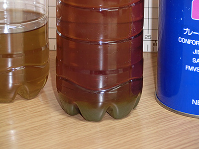 HONDA FIT RS GE8 5MT TYPE R ブレーキフルードの交換 - WAKOS ブレーキフルード DOT4 9