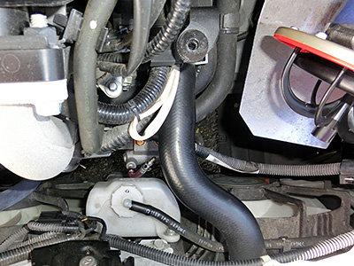 HONDA FIT RS GE8 5MT TYPE R クラッチフルードの交換 - WAKOS ブレーキフルード DOT4 7