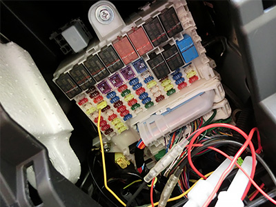 HONDA FIT RS GE8 5MT TYPE R ドライブレコーダー(2) 本体の取り付け - Yupiteru DRY-mini2WG 8